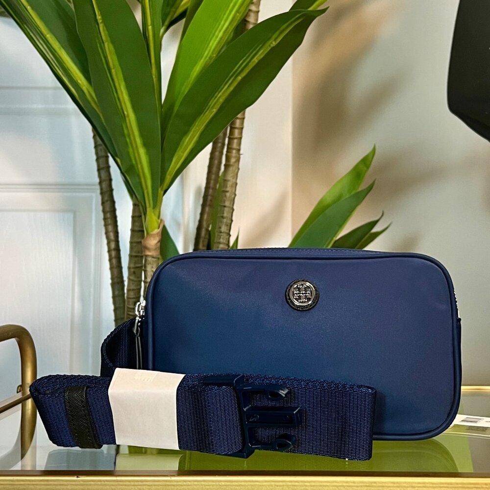 ADORABLE AUTHENTIC TORY BURCH NYLON BLUE BUM BAG NEW WITH TAGS!